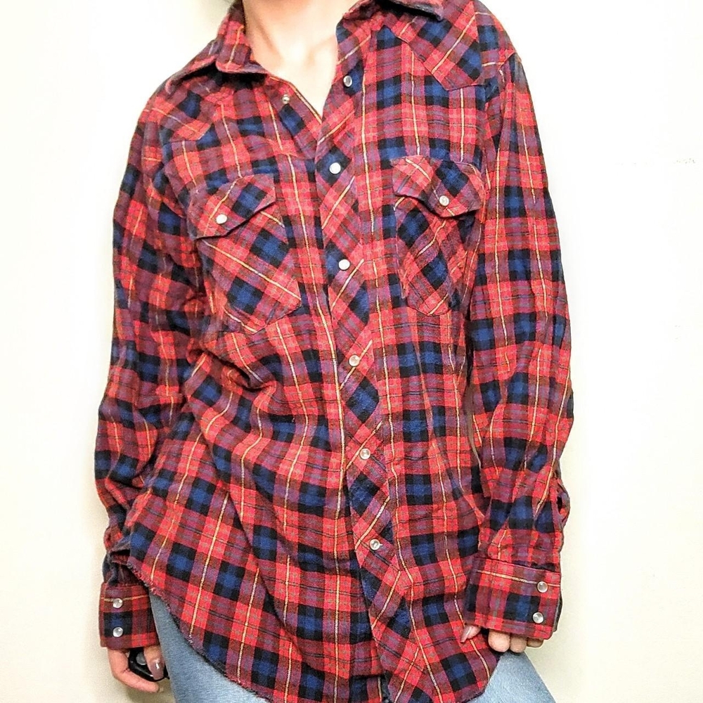 Vintage Wrangler red pearl snap flannel